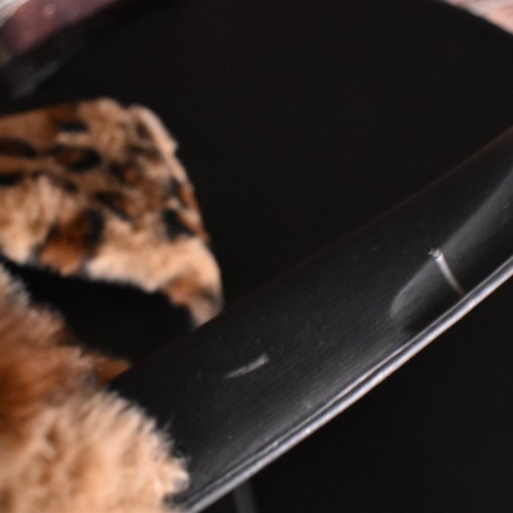 Sugar Fuzzy Leopard Slides - Picture 7 of 9